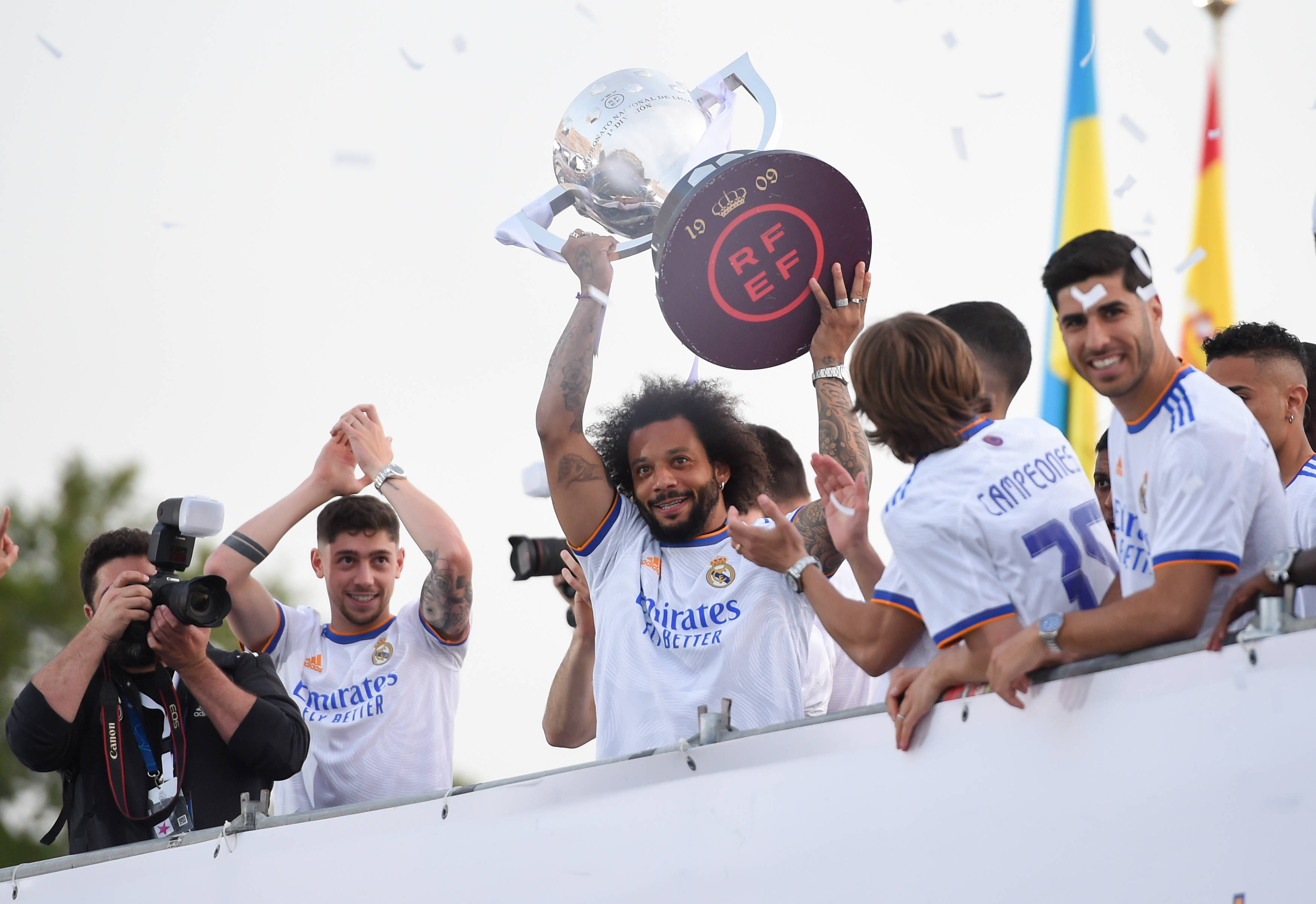 西班牙客场大胜希腊,力夺欧锦赛八强席位的简单介绍 西班牙客场大胜希腊,力夺欧锦赛八强席位的简单介绍