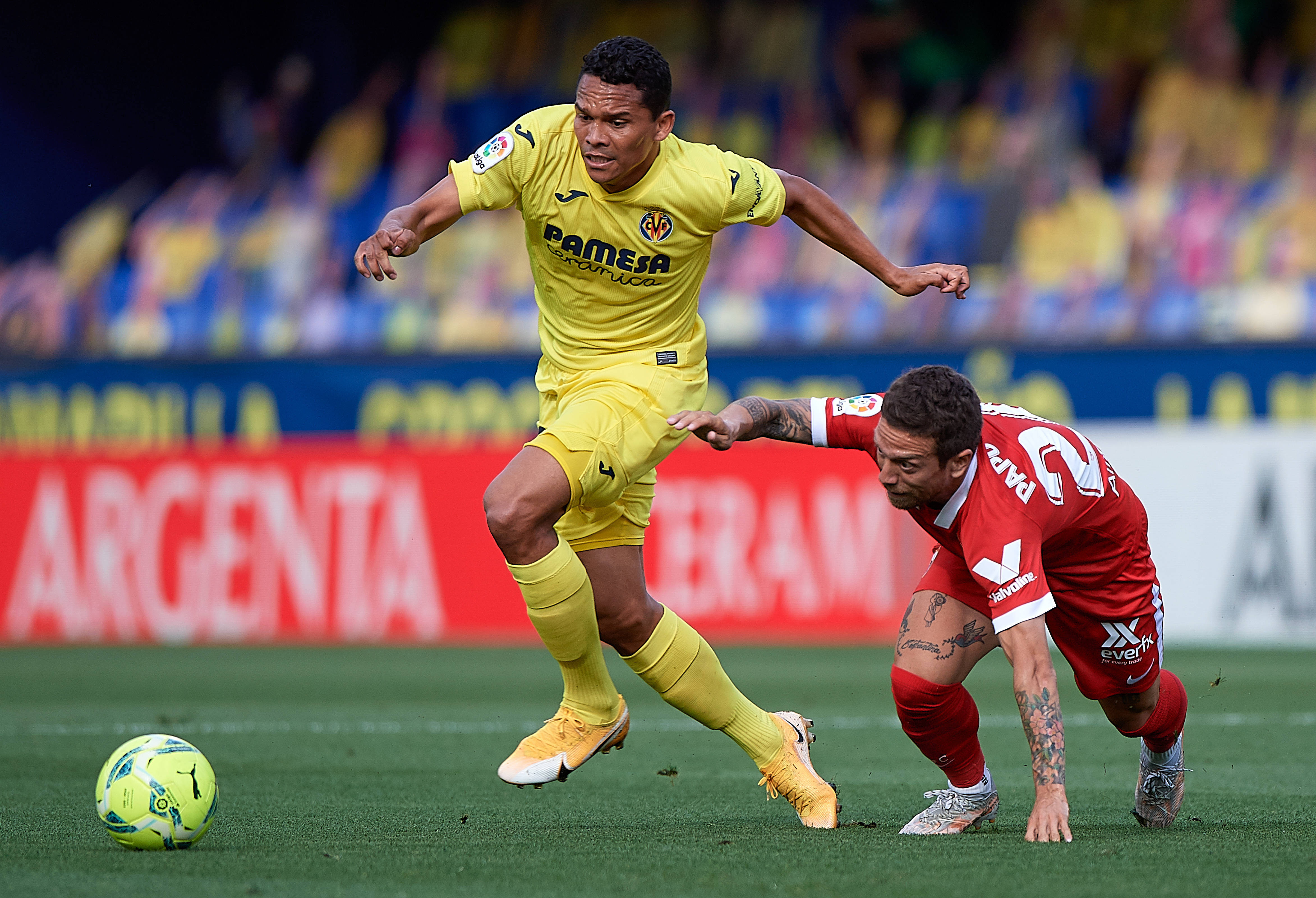 包含比利亚雷亚尔球队新秀涌现，望加入主力的词条